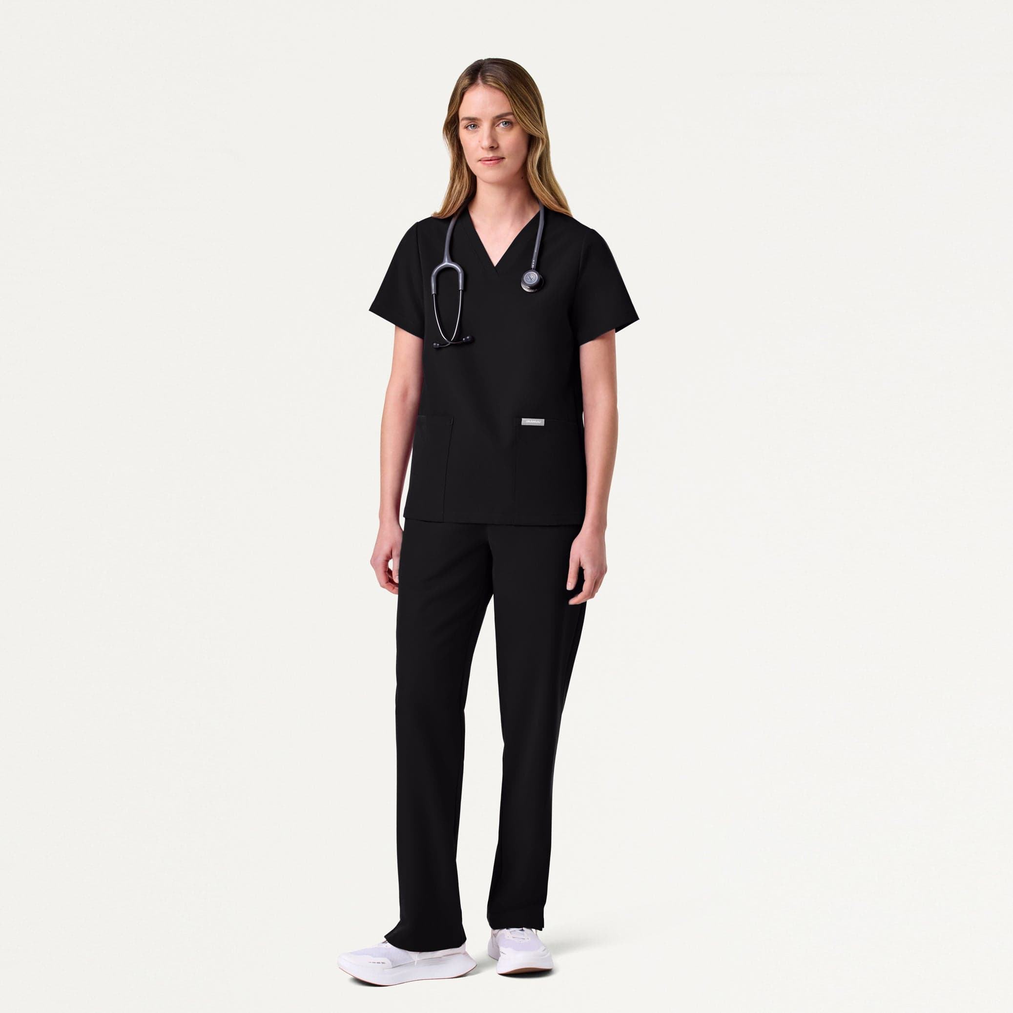 Jaanuu UltraLAST™ Essential Performance Women's 6-Pocket Scrub Set